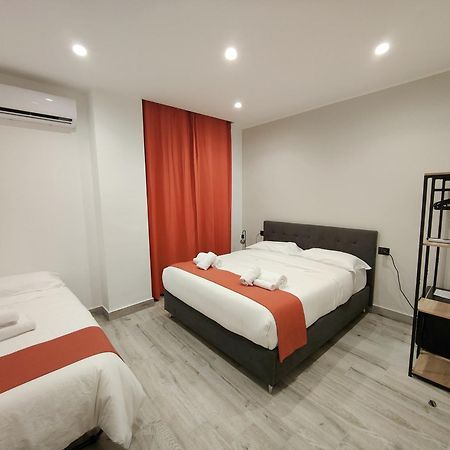 נאפולי Sweet Rooms San Francesco מראה חיצוני תמונה