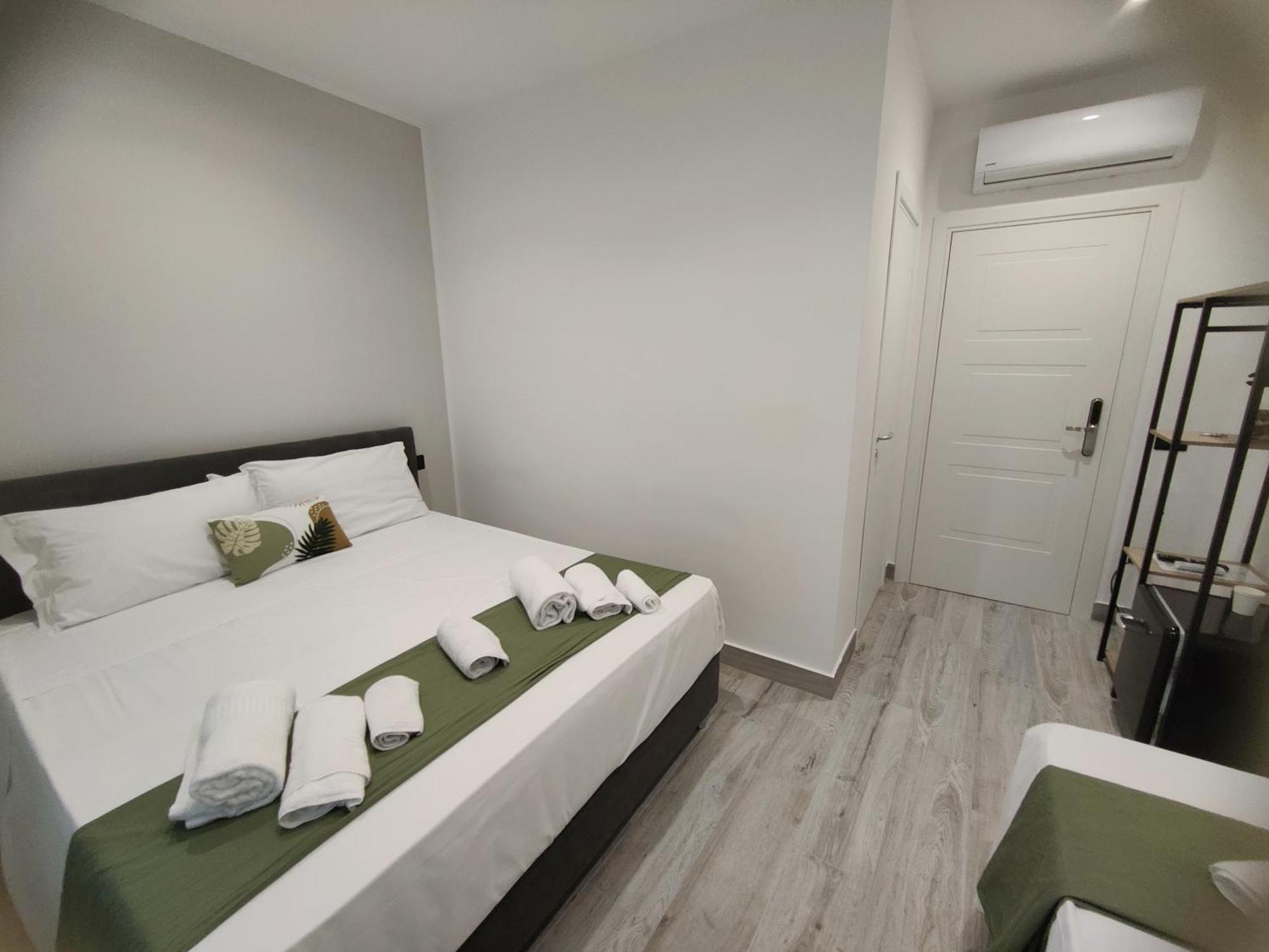 נאפולי Sweet Rooms San Francesco מראה חיצוני תמונה