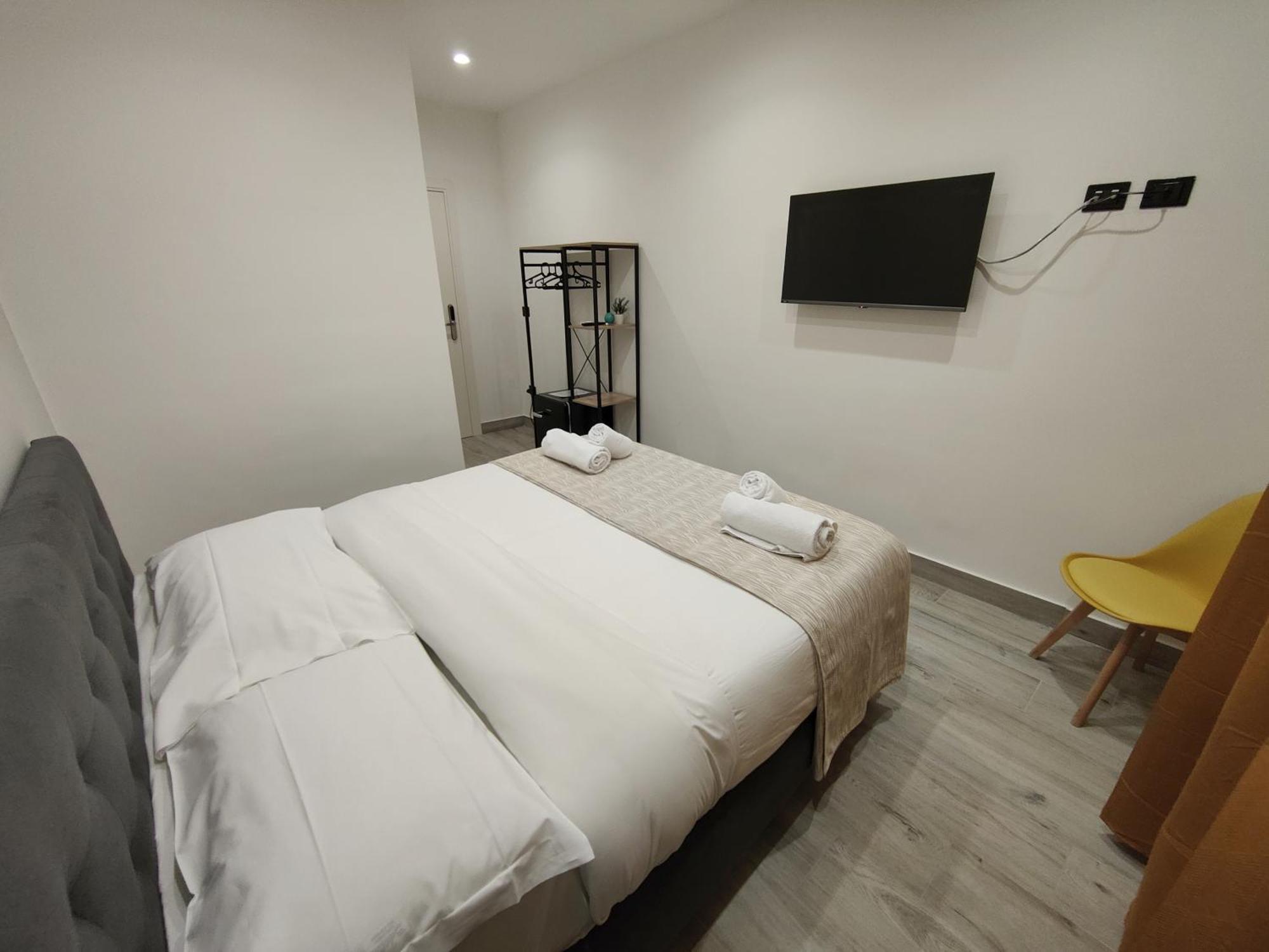 נאפולי Sweet Rooms San Francesco מראה חיצוני תמונה