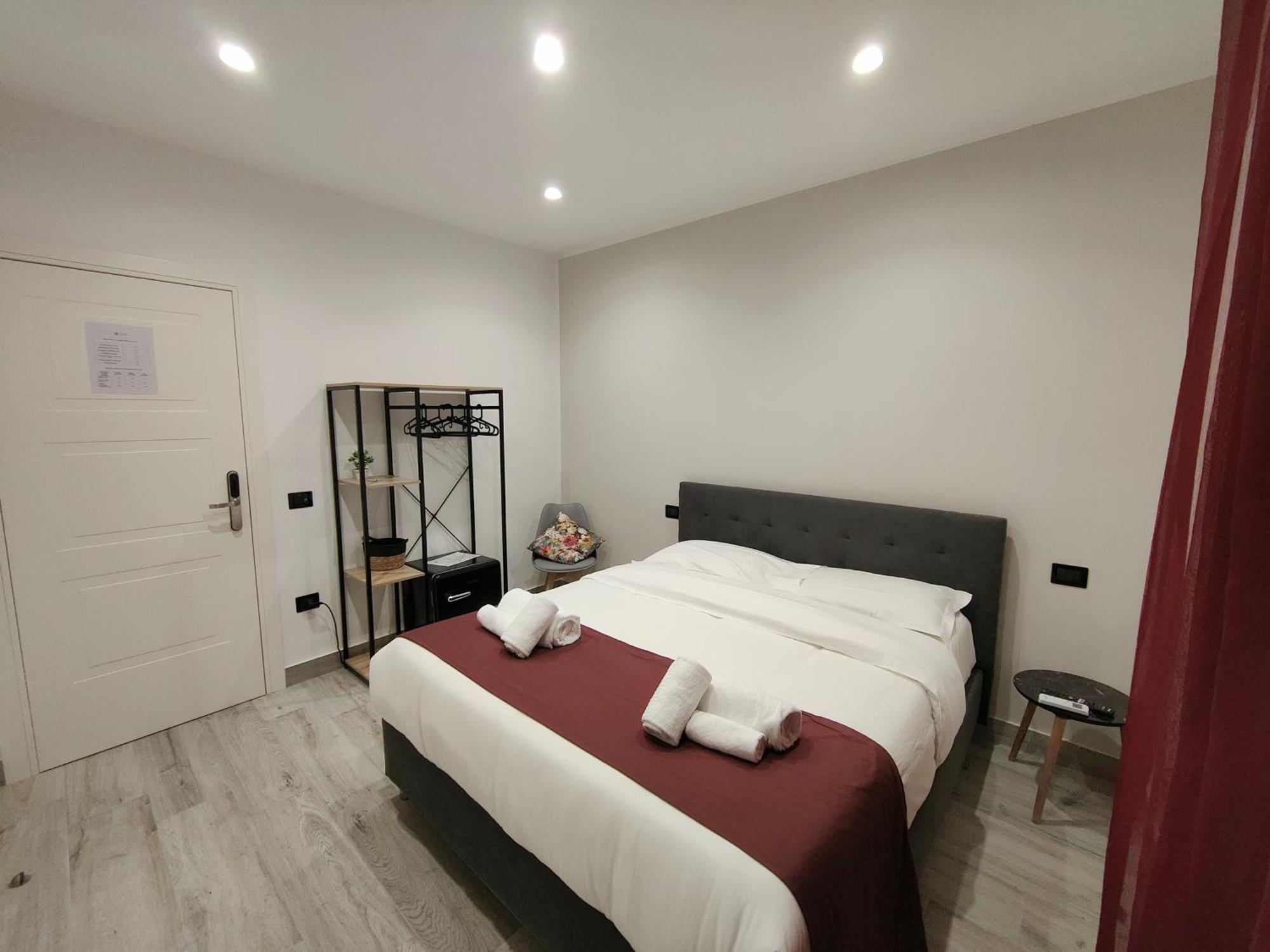 נאפולי Sweet Rooms San Francesco מראה חיצוני תמונה