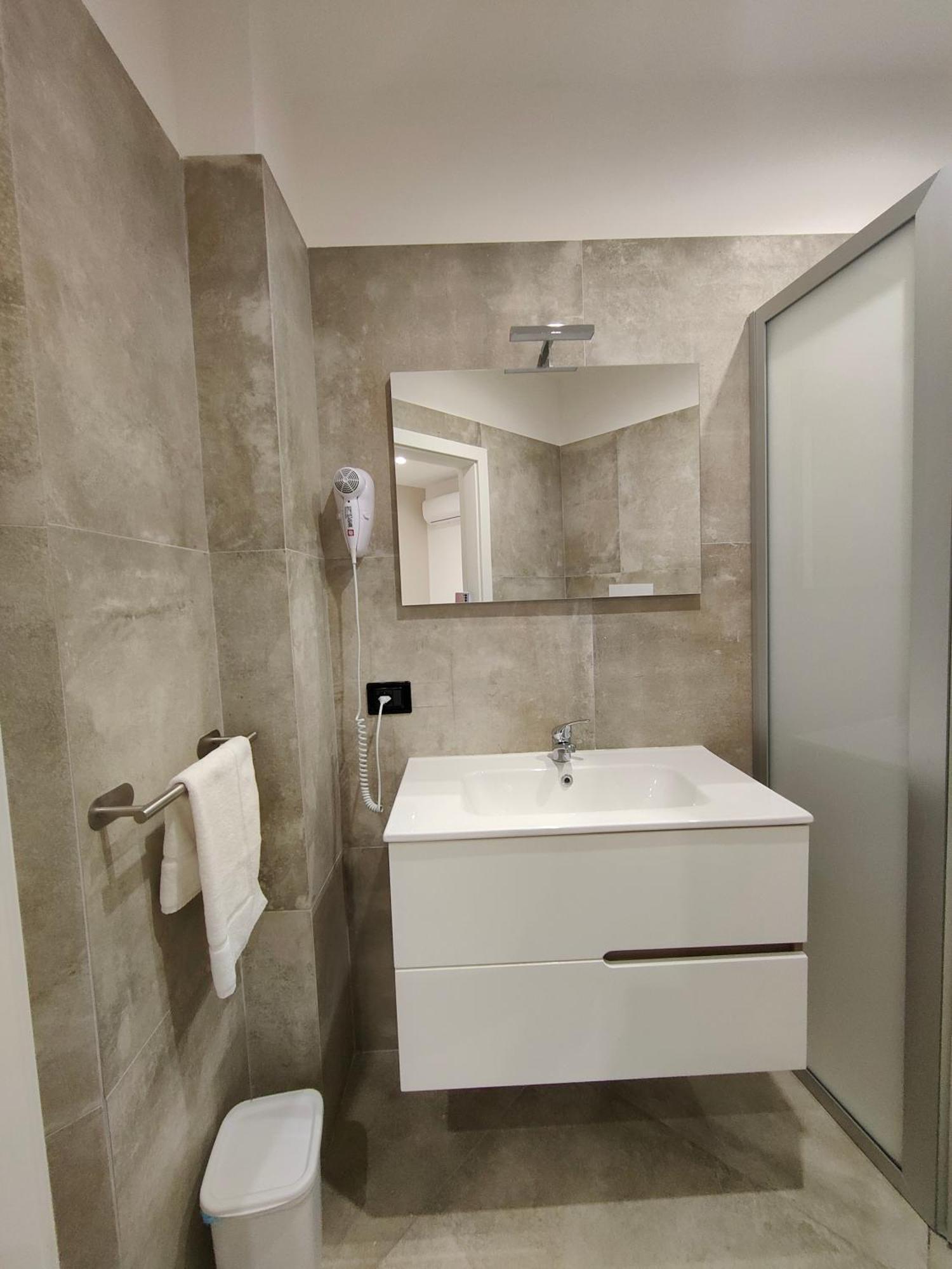 נאפולי Sweet Rooms San Francesco מראה חיצוני תמונה