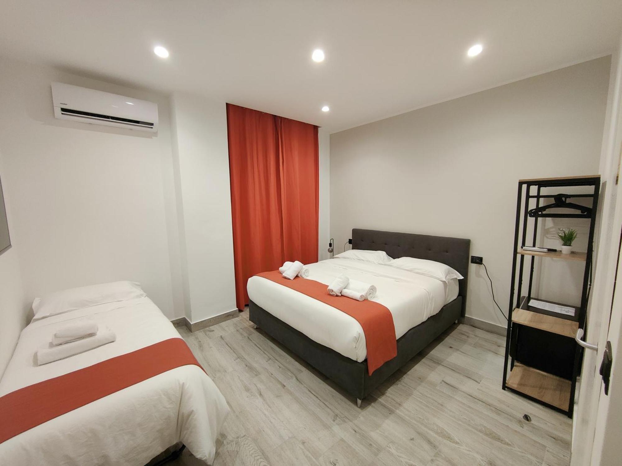 נאפולי Sweet Rooms San Francesco מראה חיצוני תמונה